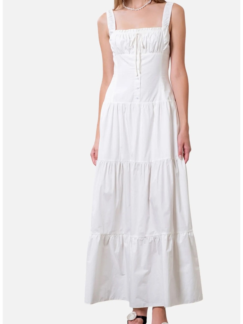 Moon River White Tiered Maxi Dress with Square Neckline - medium